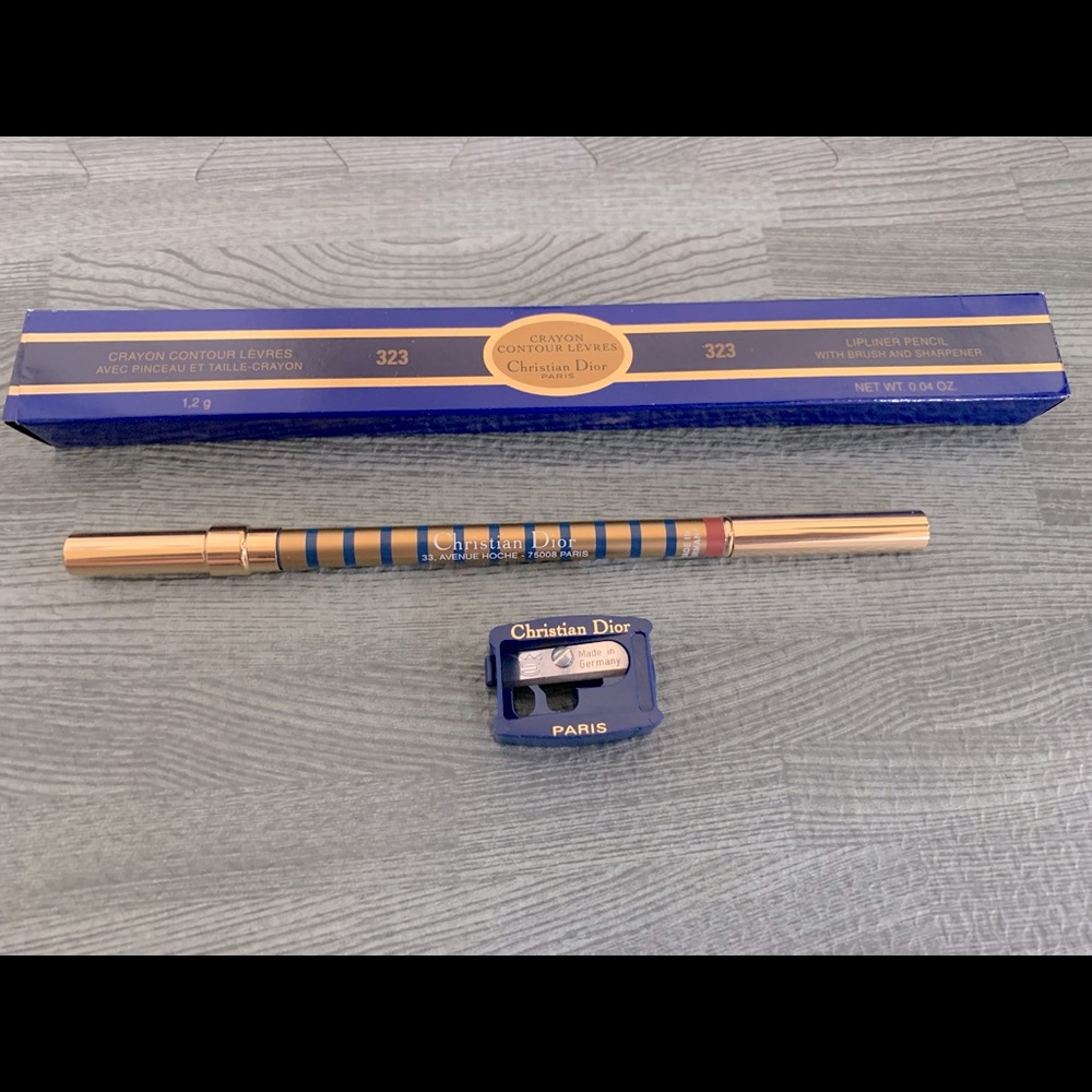 Christian Dior Crayon Contour lipliner pencil 323